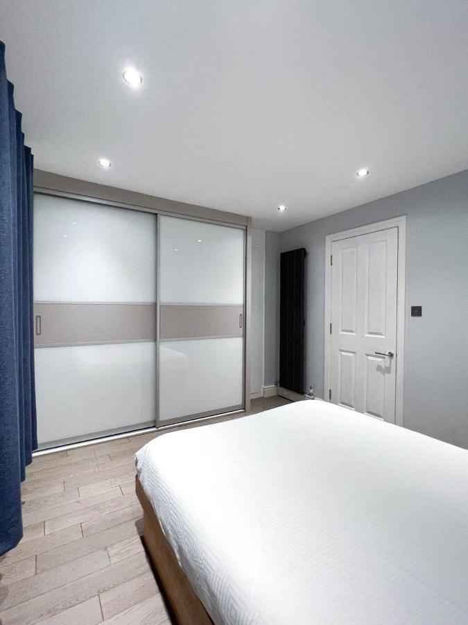 Modern 1 Bedroom Flat Close To Vauxhall Londres Extérieur photo